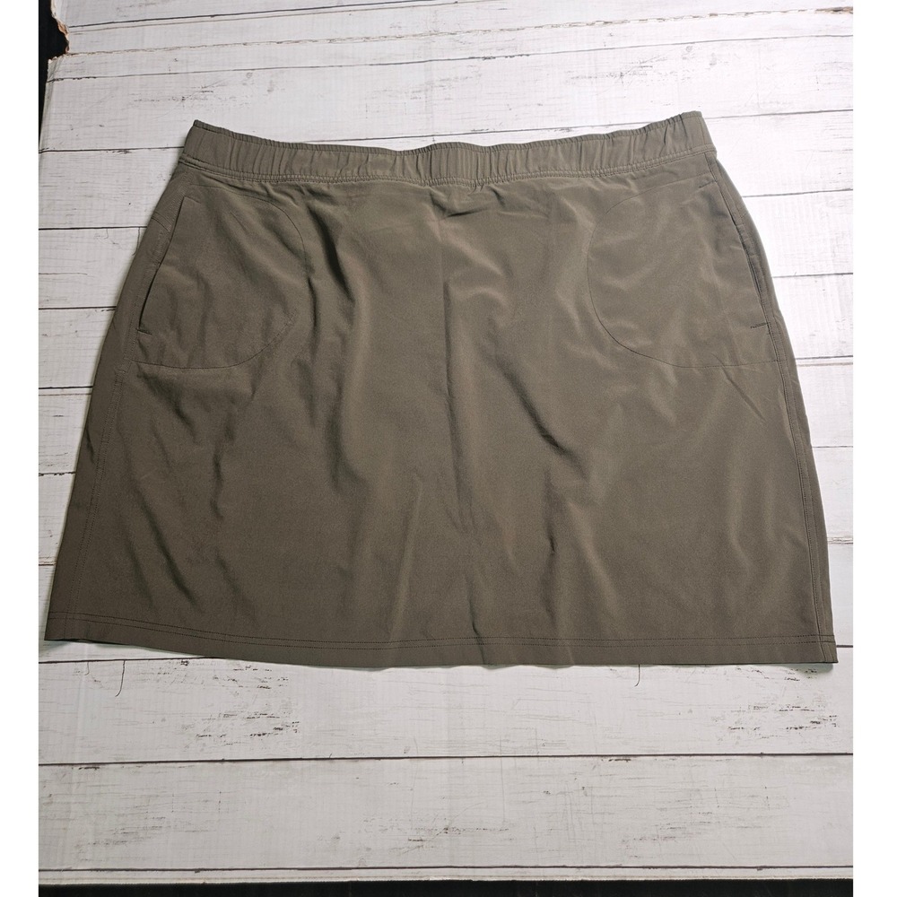 Eddie Bauer Womens 2XL Olive Green Skirt Stretch Hiking Travel Pockets Active